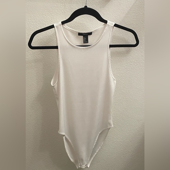 Forever 21 Tops - Forever 21 Ribbed White Bodysuit Scoop Neck Top